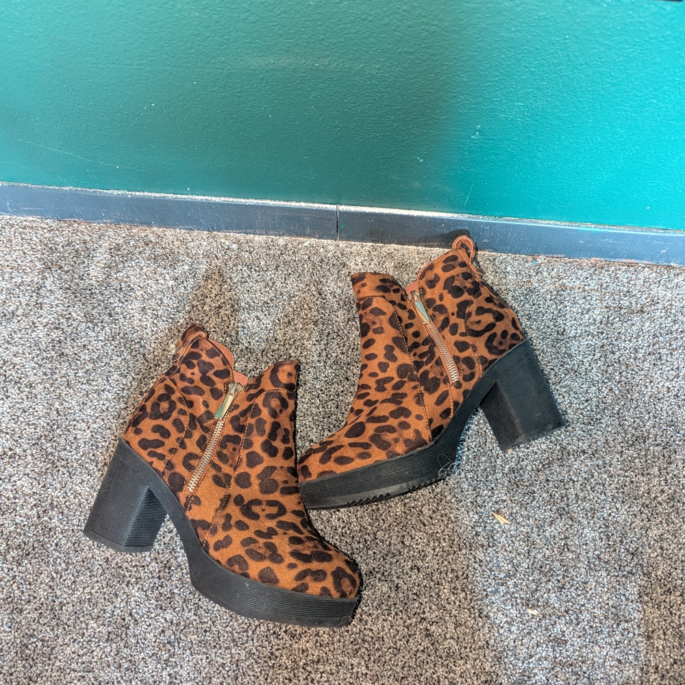 Leopard Print Heeled Boots